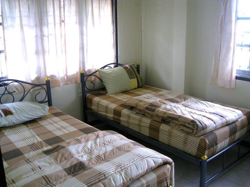 Sri Krung Guest House 프라 나콘 시 아유타야 외부 사진